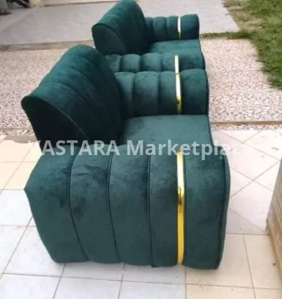 A five seater modern sofa set