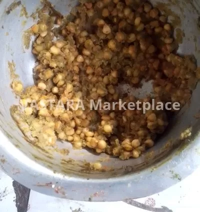 A plate of traditional Kikuyu food (Mukimo)