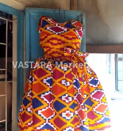 Gathers sleeveless dress