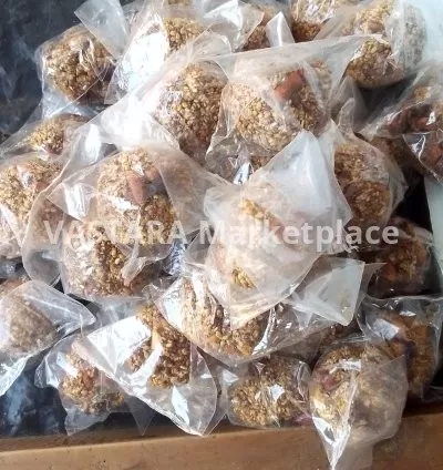 A ball of sesame/simsim