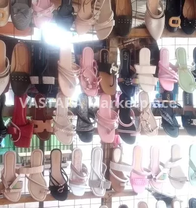 Lady's sandals