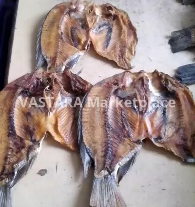 Small size sun dried tilapia fish