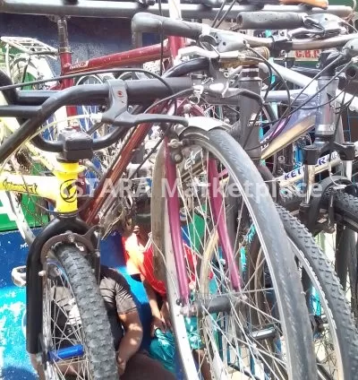 Mountain aluminum bike size 28